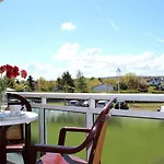 Appartementanlage Yachthafenresidenz *