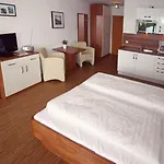Appartementanlage Yachthafenresidenz Апартаменты *