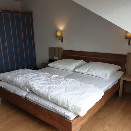 Apartment Appartementanlage Yachthafenresidenz Kuehlungsborn